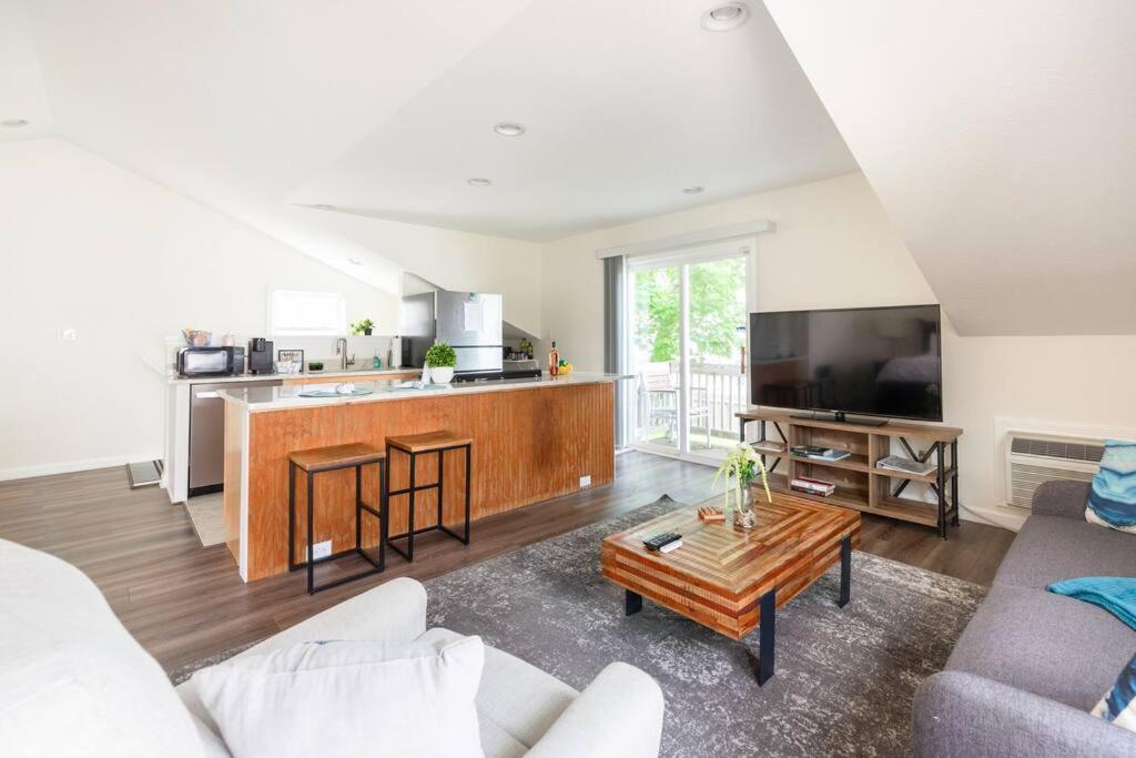Studio Suite 5 Minutes To Downtown Ινδιανάπολη Εξωτερικό φωτογραφία